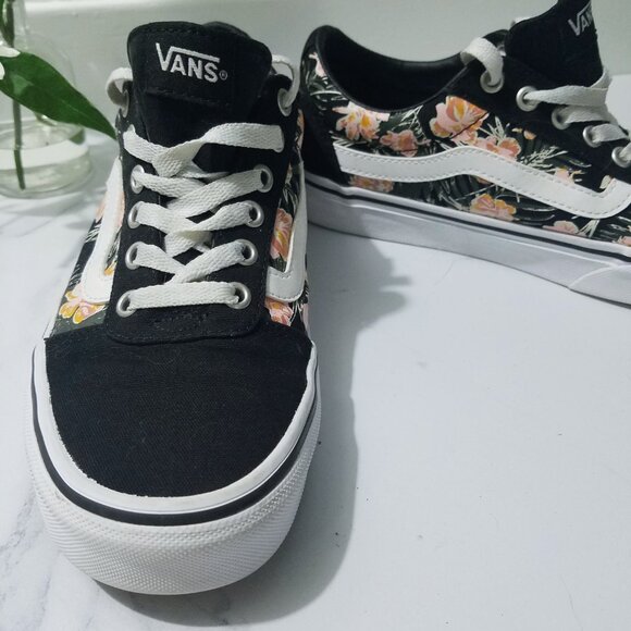 Vans Off The Wall Floral Fashion Sneakers - Picture 8 of 8